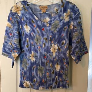 MILANO V-Neckline crinkle short sleeve top. Size Large Made in Indonesia (5)